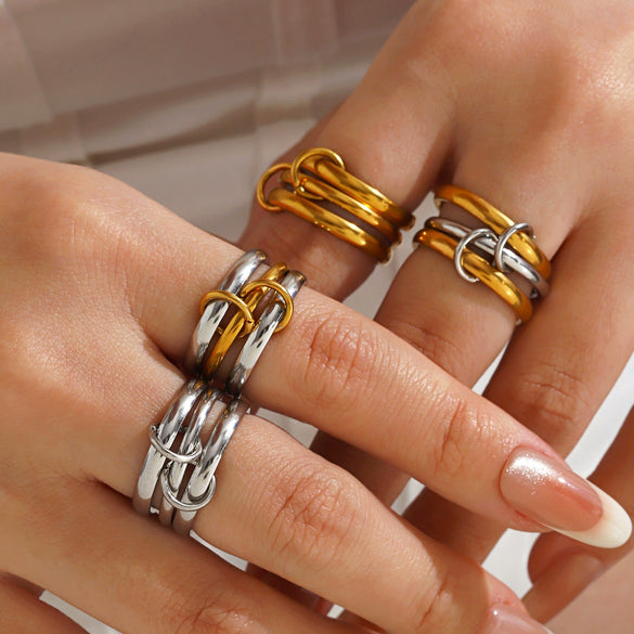 Women’s Geometric Plain Stainless Steel Ring With Electroplated Finish In Trendy Fashion Style