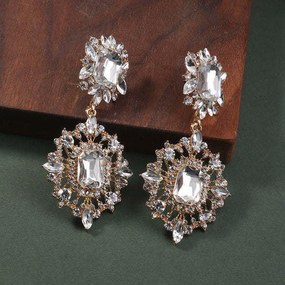 Women's Geometric Rhinestone Alloy Earrings Vintage Fashion Statement Jewelry For Everyday Wear And Bridal Occasions