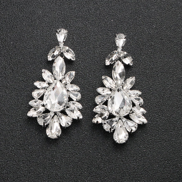 Women's Geometric Rhinestone Alloy Earrings Vintage Fashion Statement Jewelry For Everyday Wear And Bridal Occasions