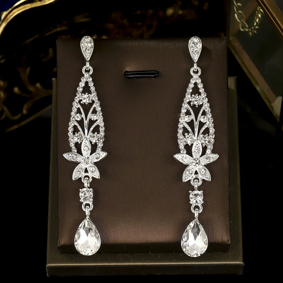 Women's Geometric Rhinestone Alloy Earrings Vintage Fashion Statement Jewelry For Everyday Wear And Bridal Occasions