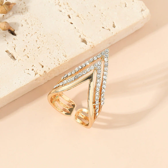 Women's Geometric Rhinestone Ring Electroplated Fashion Hand Jewelry With Modern Minimalist Style