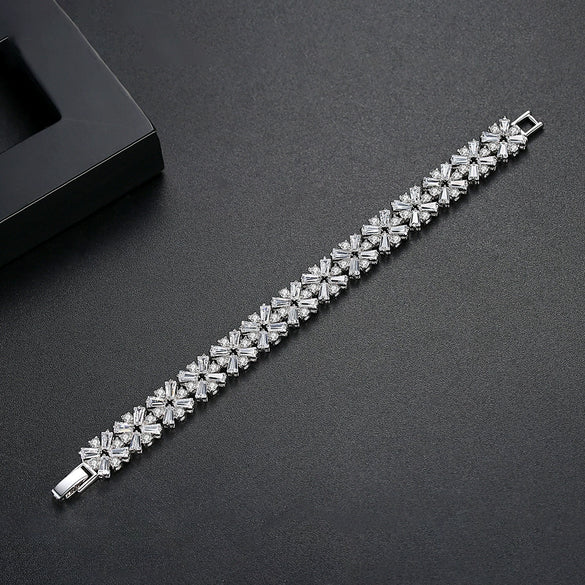 Women's Geometric Riceshaped Zircon Bracelet With Platinumplated Copper Setting And Transparent Rainbow Finish