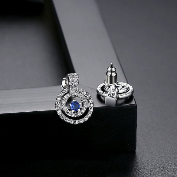 Women's Geometric Round Zircon Copper Earrings With A Distinctive Fashion Jewelry Design