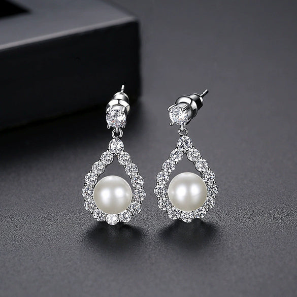 Women's Geometric Shell Pearl And Zircon Earrings With Electroplated Copper Design Fashion Jewelry Accessories