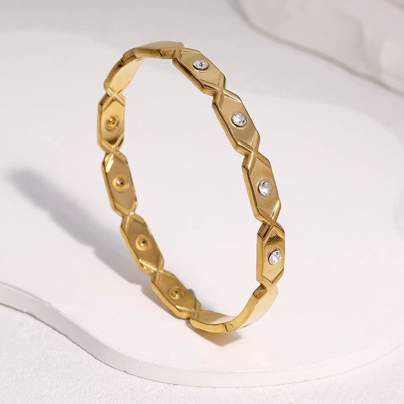 Women's Geometric Stainless Steel Bracelet With Colorfast Gold Plated Finish And Modern Minimalist Design