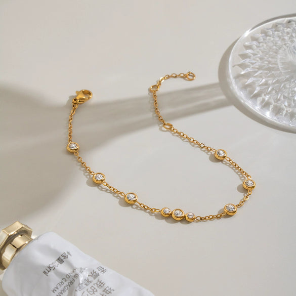 Women's Geometric Stainless Steel Bracelet With Cubic Zirconia And Gold Tone Vacuum Electroplated Finish Minimalist Style
