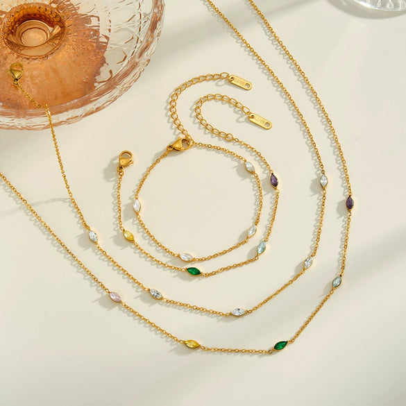 Women's Geometric Stainless Steel Necklace And Bracelet Set With Zircon Inlay And 18K Vacuum Plated Finish