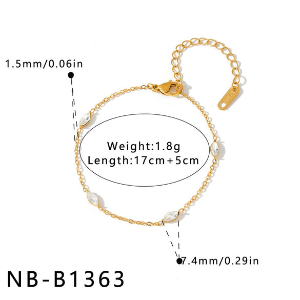 Women's Geometric Stainless Steel Necklace And Bracelet Set With Zircon Inlay And 18K Vacuum Plated Finish