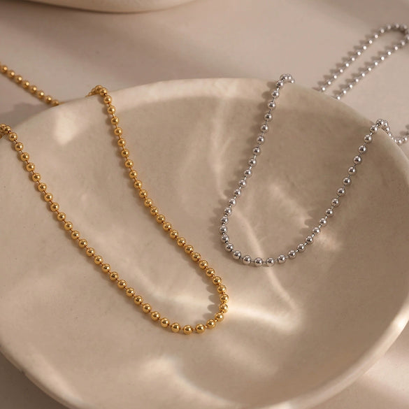 Women's Geometric Stainless Steel Necklace With Gold Plated Finish And Regular Chain Simple Fashion Jewelry Accessory For Wholesale
