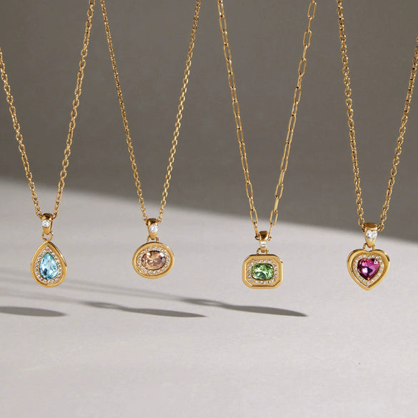 Women's Geometric Stainless Steel Necklace With Pvd Gold Plated Finish And Lobster Clasp