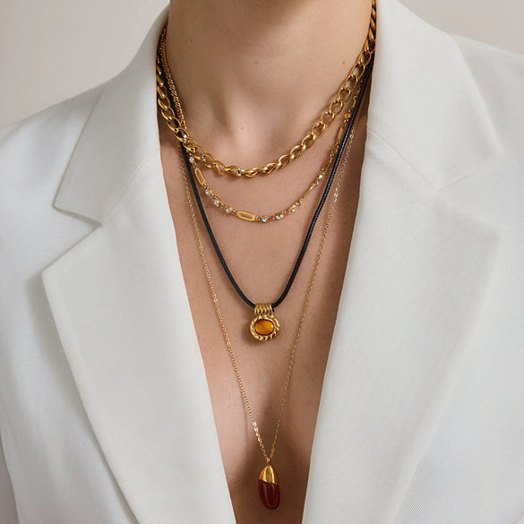 Women's Geometric Stainless Steel Necklace With Pvd Gold Plating And Lobster Clasp Stylish Regular Chain Jewelry