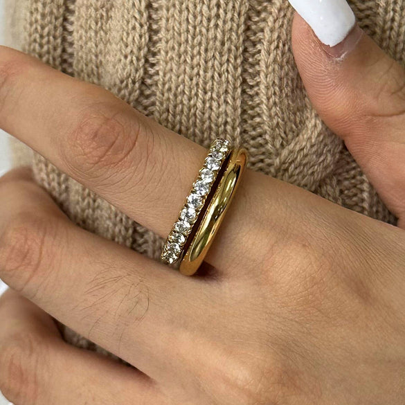 Women's Geometric Stainless Steel Ring With Double White Zircon Electroplated Design