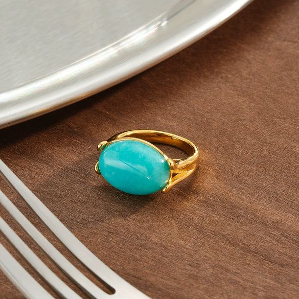 Women’s Geometric Stainless Steel Ring With Natural Stone Inlay And 18K Vacuum Plated Electroplated Finish