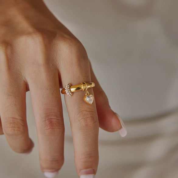 Women's Geometric Stainless Steel Ring With Pvd Vacuum Gold Plating And Hypoallergenic Finish