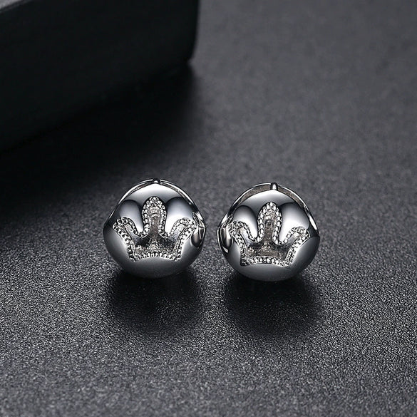 Women's Geometric Three Dimensional Ball Earrings In Electroplated Copper With Simple Spherical Design