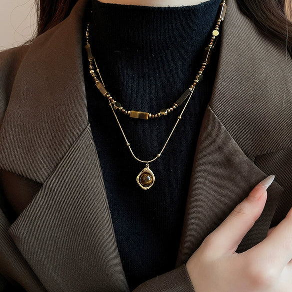 Women's Geometric Tiger Eye Clavicle Chain Necklace Copper Alloy Electroplated Light Luxury Highend Jewelry