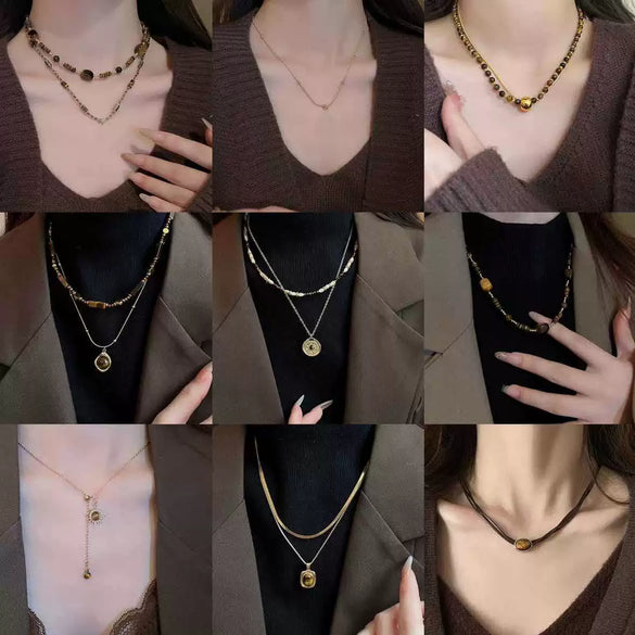 Women's Geometric Tiger Eye Clavicle Chain Necklace Copper Alloy Electroplated Light Luxury Highend Jewelry