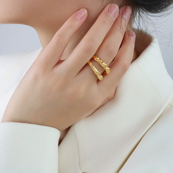 Women's Geometric Titanium Steel Ring With Electroplated Gold Finish Fashion Statement Tail Ring