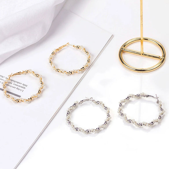 Women's Geometric Twisted Pearl Spiral Earrings Electroplated Metal Fashion Jewelry