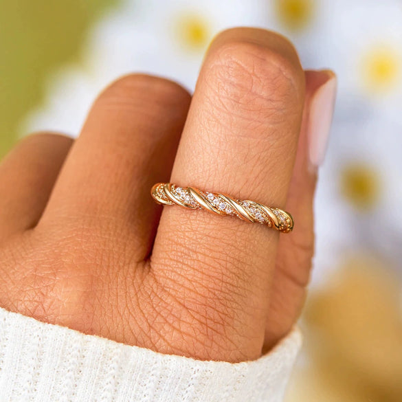Women's Geometric Twisted Ring Silver Jewelry S925 Sterling Silver Electroplated