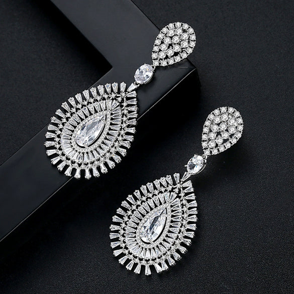 Women's Geometric Water Drop Copper Zircon Earrings With Electroplated Finish For Fashion Bridal Jewelry