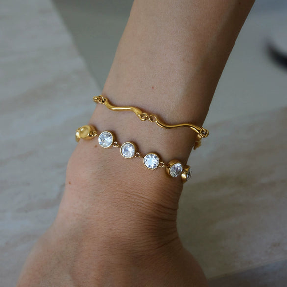 Women's Geometric Wave Bracelet In Gold Tone Plated Stainless Steel With Zircon Accents Hypoallergenic Jewelry