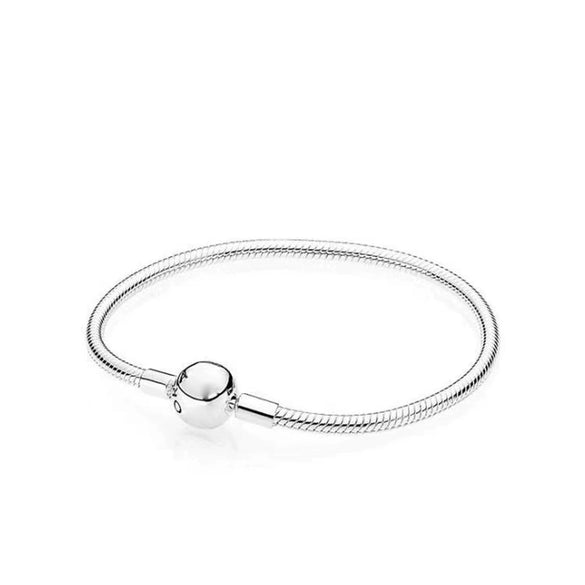Women's Geometric White Copper Silver Plated Bracelet With Round Clasp And Snake Chain Crown Design