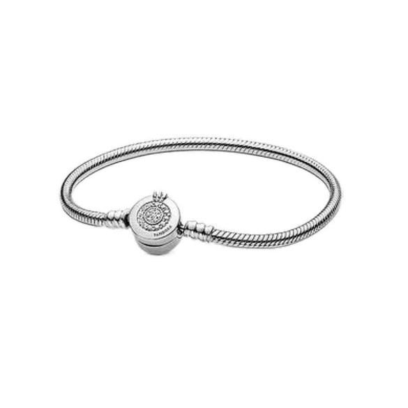 Women's Geometric White Copper Silver Plated Bracelet With Round Clasp And Snake Chain Crown Design