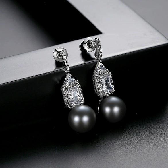 Women's Geometric Zircon And Imitation Pearl Earrings Electroplated Copper Minimalist Fashion Jewelry
