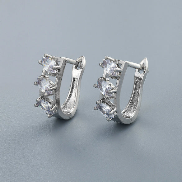 Women's Geometric Zircon Earrings In Electroplated Copper With A Simple Fashion Design And Elegant Contemporary Style