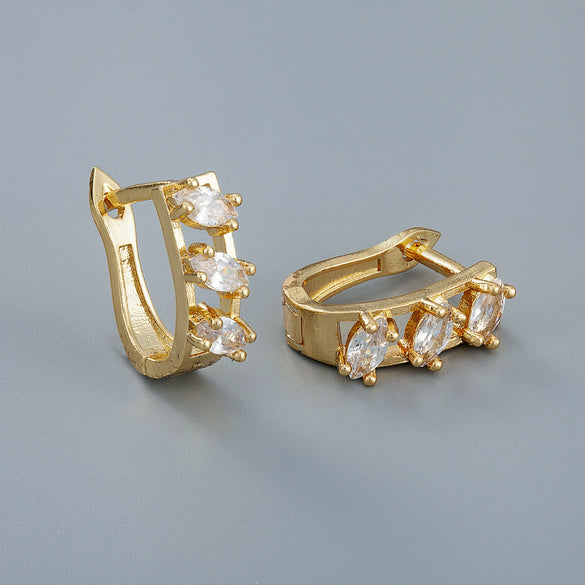 Women's Geometric Zircon Earrings In Electroplated Copper With A Simple Fashion Design And Elegant Contemporary Style