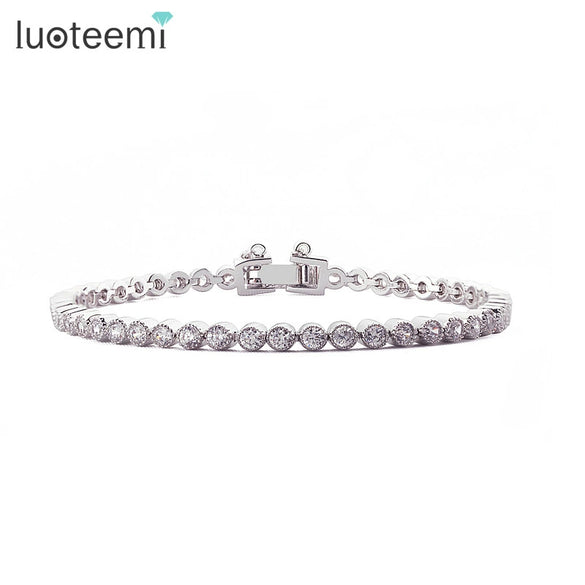 Women's Geometric Zircon Tennis Bracelet With Copper Chain And Electroplated Fashion Jewelry Finish