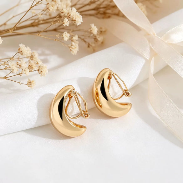 Women's Glossy Electroplated Metal Water Drop Ear Clips Simple Geometric Non Pierced Earrings
