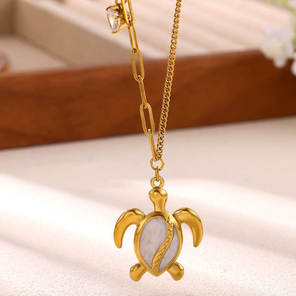 Women's Gold Plated Stainless Steel Necklace With Enamel Scallop Turtle And Fish Pendants Twisted Chain Animal Jewelry