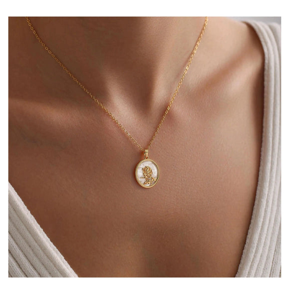 Women's Gold Tone Copper Round Rose Pendant Necklace Elegant Light Luxury Geometric Floral Clavicle Chain With Electroplated Finish