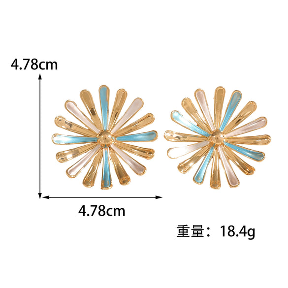 Women's Gold Tone Electroplated Geometric Flower Stud Earrings With Stainless Steel Ear Posts Fashion Jewelry