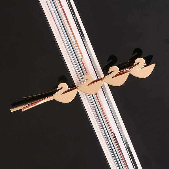 Women's Gold Tone Metal Word Clip Hairpin With Simple Floral Design And Electroplated Finish Hair Accessory