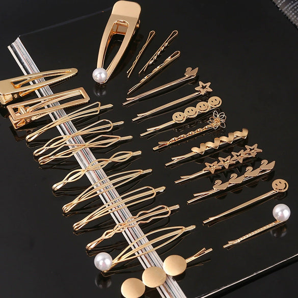 Women's Gold Tone Metal Word Clip Hairpin With Simple Floral Design And Electroplated Finish Hair Accessory