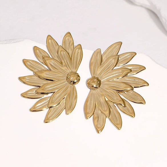 Women's Goldplated Stainless Steel Floral Stud Earrings With Minimalist Modern Botanical Design