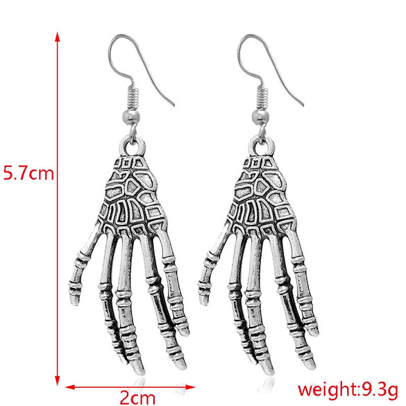 Women’s Halloween Skull Spider And Pumpkin Alloy Drop Earrings With Electroplated Finish Playful Spooky Cartoon Festival Jewelry