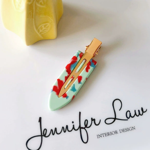 Women's Handmade Acetate Hair Side Clip With Frosted Finish Seamless Bangs Edge Barrette And Simple Letter Design