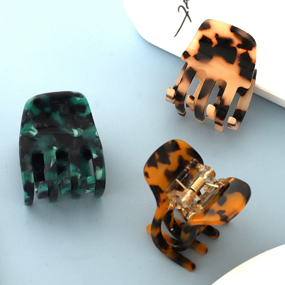 Women's Handmade Acrylic Acetate Hair Claw Clip Old Money Style Ponytail Grip Hair Accessory