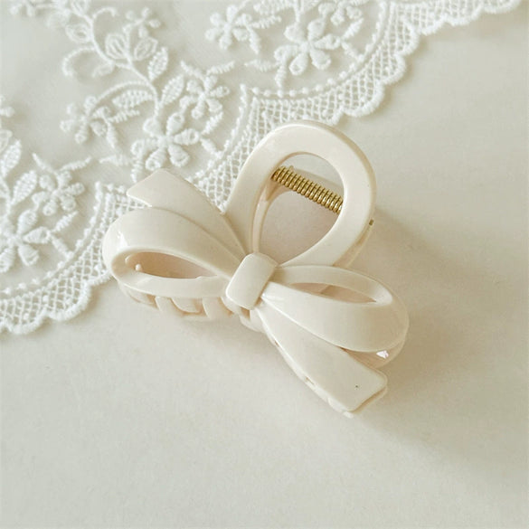 Women's Handmade Acrylic Casual Style Oversized Summer Hair Clip