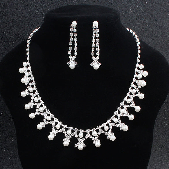 Women's Handmade Alloy Pearl And Rhinestone Geometric Necklace And Earrings Jewelry Set Elegant Simple Matching Jewelry
