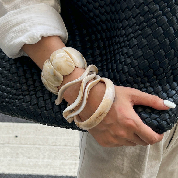 Women's Handmade Asymmetrical Smudged Resin Bracelet