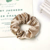 Women's Handmade Cloth Scrunchie Hair Tie With Zipper Detail And Small Dot Stripe Pattern Simple Natural Hair Accessory Wholesale