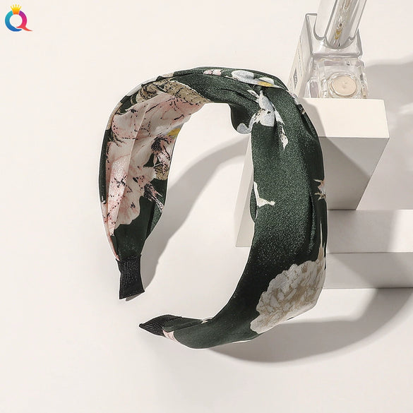 Women's Handmade Elegant Crossknotted Cloth Headband With Floral Wave Pattern Wide Hair Accessory