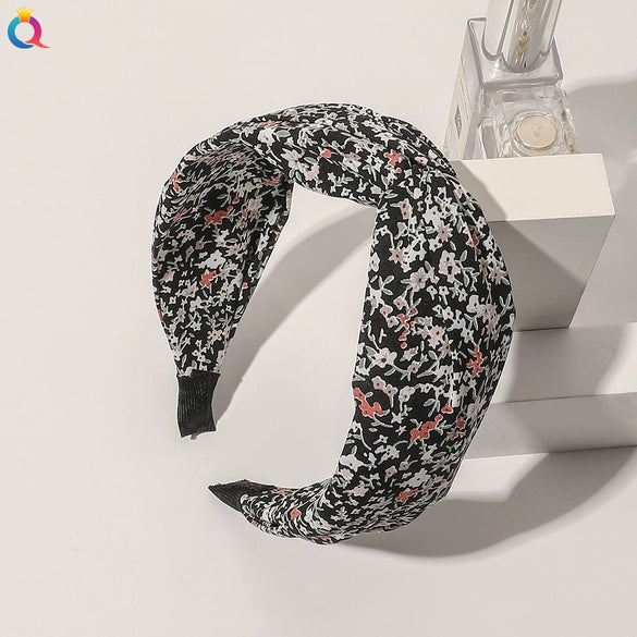 Women's Handmade Elegant Crossknotted Cloth Headband With Floral Wave Pattern Wide Hair Accessory