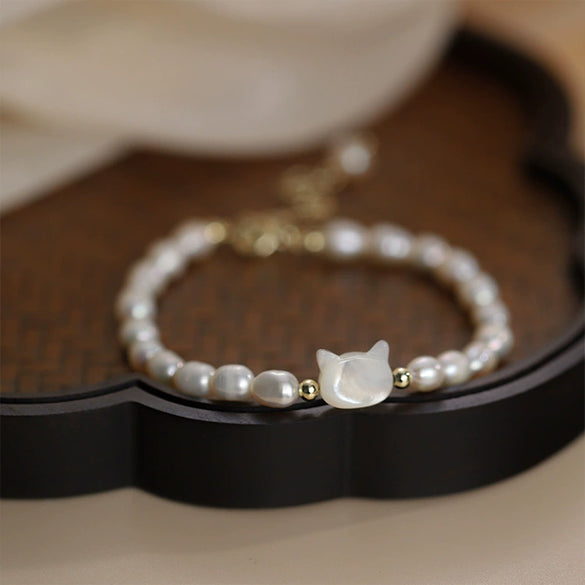 Women's Handmade Freshwater Pearl Shell Cat Style Bracelet
