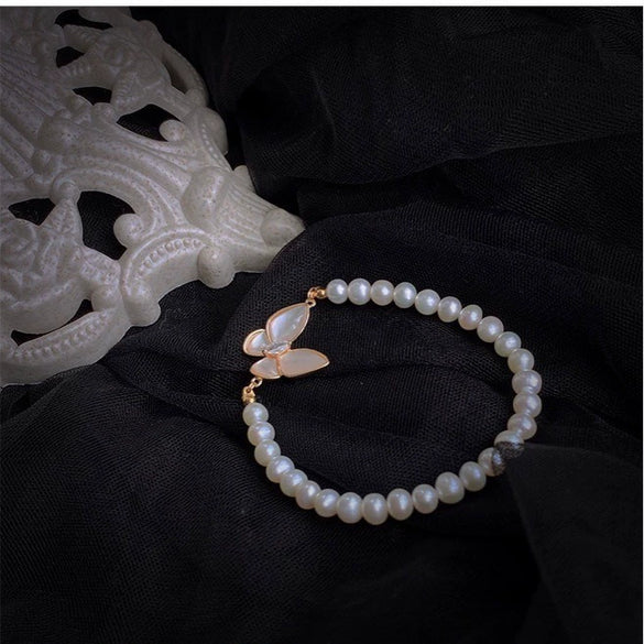 Women's Handmade Fritillaria Butterfly Freshwater Pearl Bracelet Copper 14K Goldplated Nearly Round